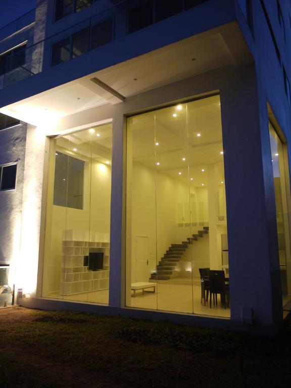 The Seventeen Apartment Hotel Kampala Oda fotoğraf